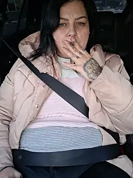 CannabisQueenn online show from 6, 1, 2026