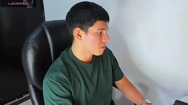 JamesCr  online show from 23, 3, 2025