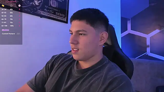 JamesCr  online show from 12, 9, 2025