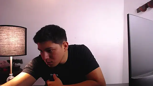 JamesCr  online show from 3, 10, 2025