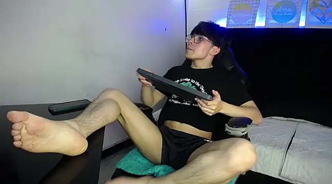 PepperTwink online show from 8, 2, 2025