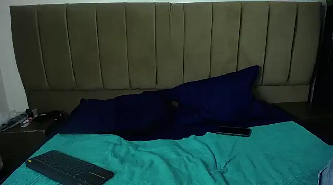 PepperTwink online show from 18, 2, 2025