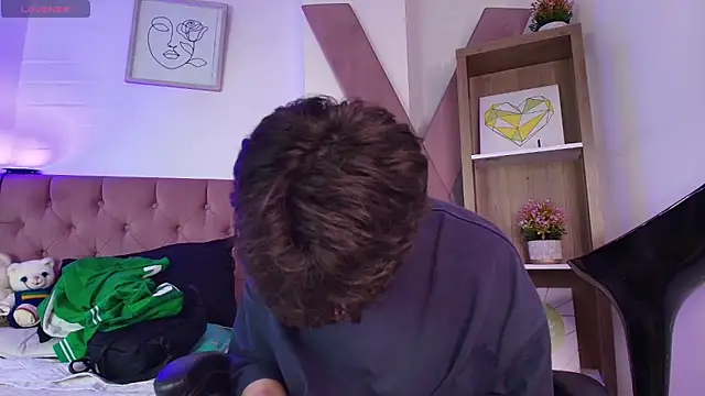 PepperTwink online show from 27, 10, 2025