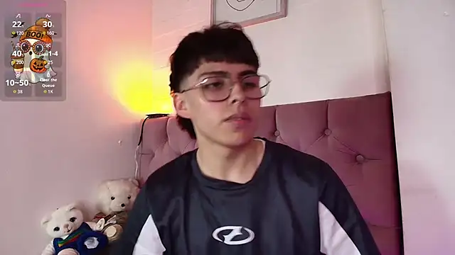 PepperTwink online show from 13, 11, 2025