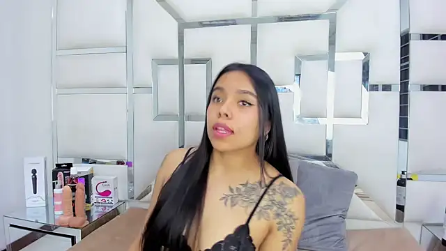 ZoeWan69 online show from 11, 3, 2025