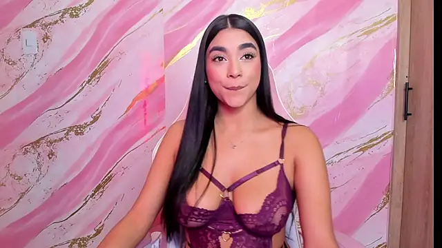 Snapshot of Bella_ricci_ chatting on 14, 12, 2025 Bella ricci online show from 14, 12, 2025