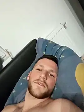 Cosmin224451 online show from 30, 11, 2025