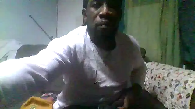 Snapshot of BigDMann40 chatting on 22, 4, 2026 BigDMann40 online show from 22, 4, 2026