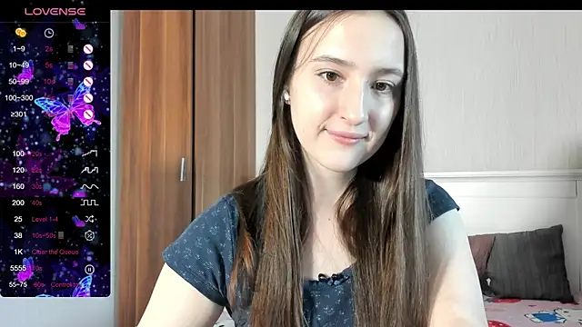 Snapshot of Cute__Nana chatting on 20, 10, 2025 Cute Nana online show from 20, 10, 2025