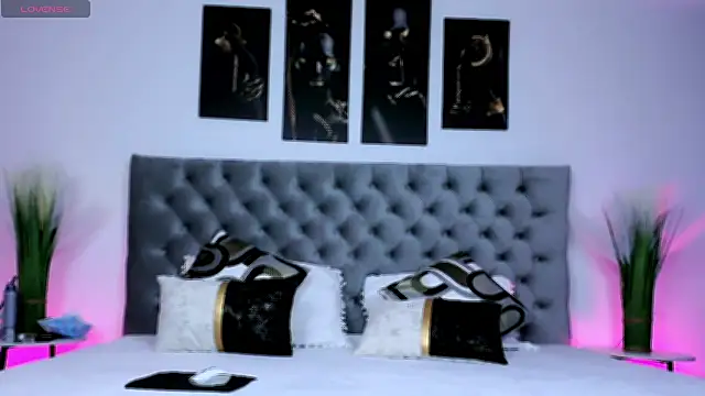 Ivy Ann online show from 31, 10, 2025