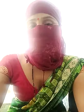 Snapshot of Sumann99 chatting on 10, 2, 2025 Sumann99 online show from 10, 2, 2025