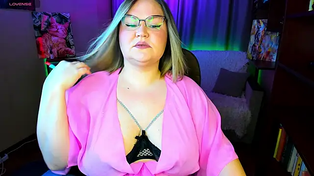 Snapshot of Vivien__wet chatting on 18, 1, 2026 Vivien wet online show from 18, 1, 2026