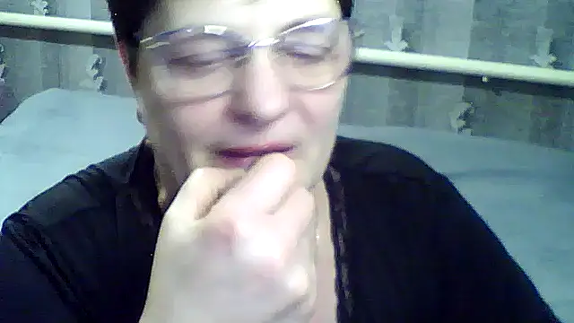 Snapshot of ElzaJewel chatting on 9, 2, 2026 ElzaJewel online show from 9, 2, 2026