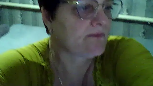Snapshot of ElzaJewel chatting on 22, 2, 2026 ElzaJewel online show from 22, 2, 2026