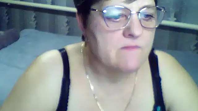 Snapshot of ElzaJewel chatting on 24, 2, 2026 ElzaJewel online show from 24, 2, 2026