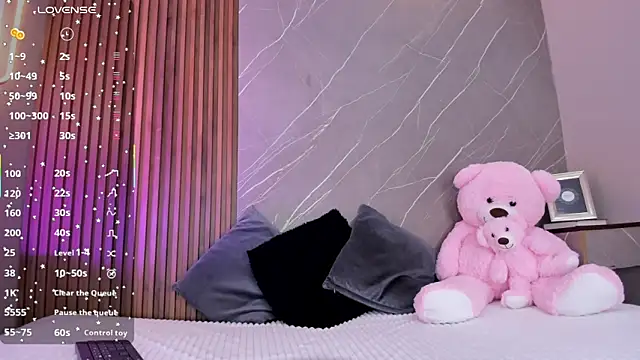 ariana jhonson1 online show from 10, 10, 2025