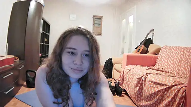 girliemilk online show from 14, 3, 2025