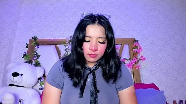 BeccaMathew online show from 18, 4, 2026