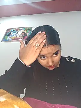 RAYI 01 online show from 10, 2, 2025