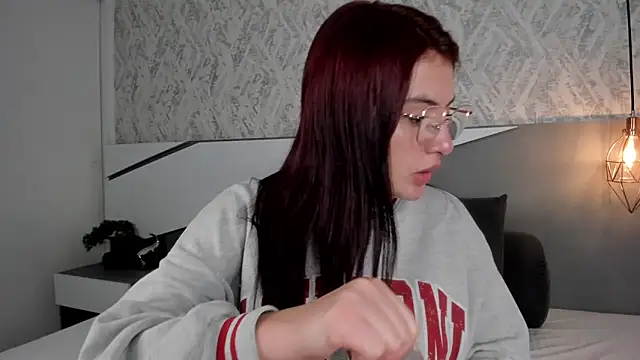 Miile Evans online show from 3, 3, 2025