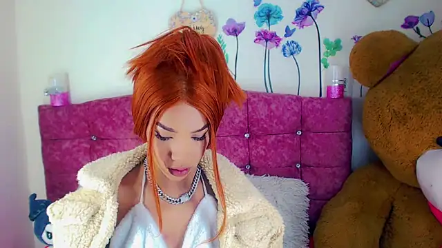 Snapshot of Khloe_Leal chatting on 15, 3, 2025 Khloe Leal online show from 15, 3, 2025