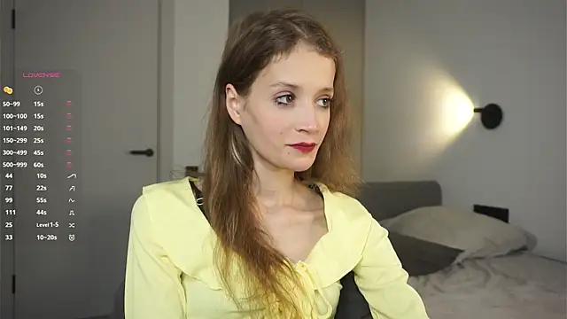 Snapshot of WildaHeldreth chatting on 13, 10, 2025 WildaHeldreth online show from 13, 10, 2025