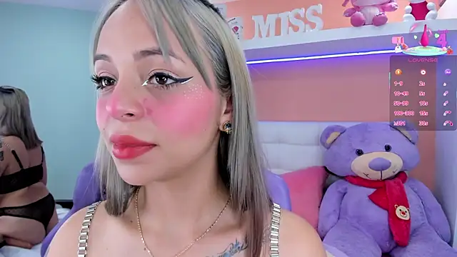 miss  lizeth online show from 7, 3, 2025