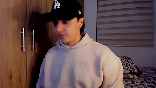 Mastrangelo xxx online show from 18, 1, 2026