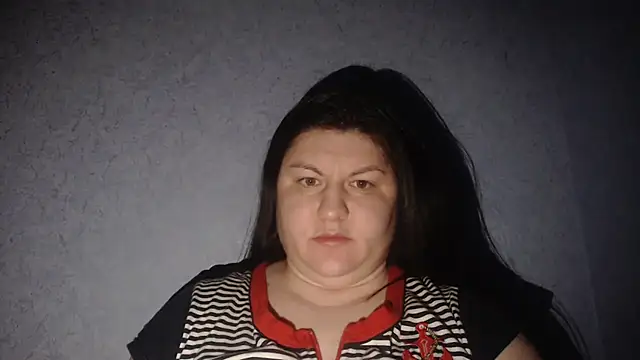 KiraSwee online show from 13, 1, 2026