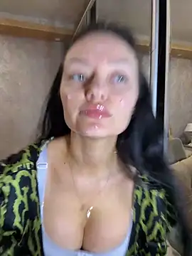 Snapshot of AlessiaExquisit chatting on 19, 4, 2026 AlessiaExquisit online show from 19, 4, 2026