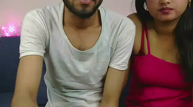 Snapshot of Queen_Couple chatting on 22, 3, 2025 Queen Couple online show from 22, 3, 2025