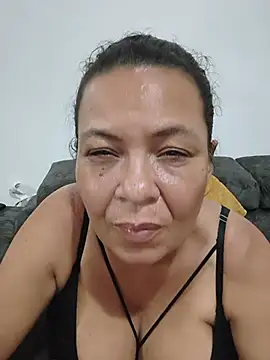 Snapshot of thefuckingowneroftits chatting on 19, 7, 2026 thefuckingowneroftits online show from 19, 7, 2026