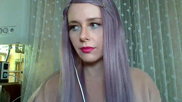 Snapshot of LuminousLady chatting on 13, 2, 2025 LuminousLady online show from 13, 2, 2025