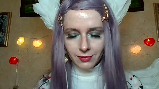 Snapshot of LuminousLady chatting on 14, 2, 2025 LuminousLady online show from 14, 2, 2025