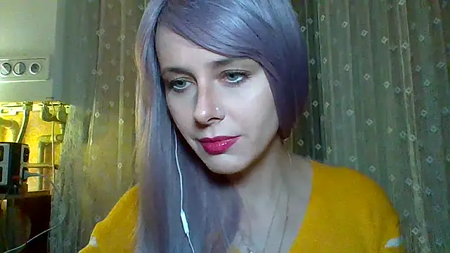 Snapshot of LuminousLady chatting on 24, 2, 2025 LuminousLady online show from 24, 2, 2025