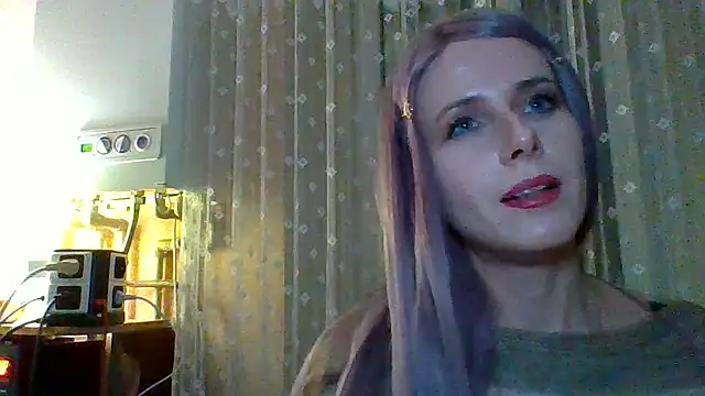 Snapshot of LuminousLady chatting on 2, 3, 2025 LuminousLady online show from 2, 3, 2025