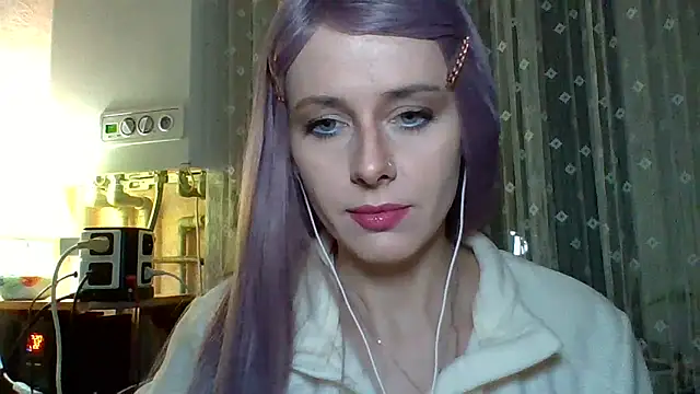 Snapshot of LuminousLady chatting on 3, 3, 2025 LuminousLady online show from 3, 3, 2025