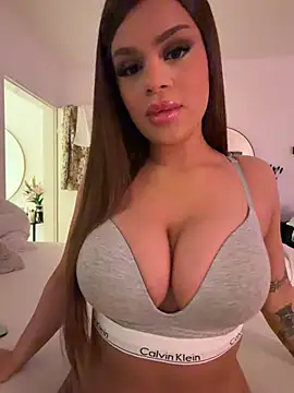 Snapshot of mrsbellanova chatting on 4, 6, 2026 mrsbellanova online show from 4, 6, 2026