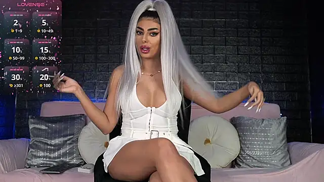 Snapshot of emma_goodess_ chatting on 13, 2, 2025 emma goodess online show from 13, 2, 2025