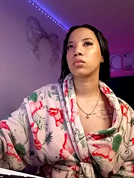 Snapshot of SallyWhitee chatting on 7, 1, 2026 SallyWhitee online show from 7, 1, 2026