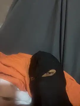 tunenarica22 online show from 11, 4, 2026