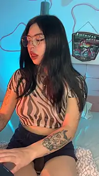 Snapshot of Valu_euphoria chatting on 16, 11, 2025 Valu euphoria online show from 16, 11, 2025