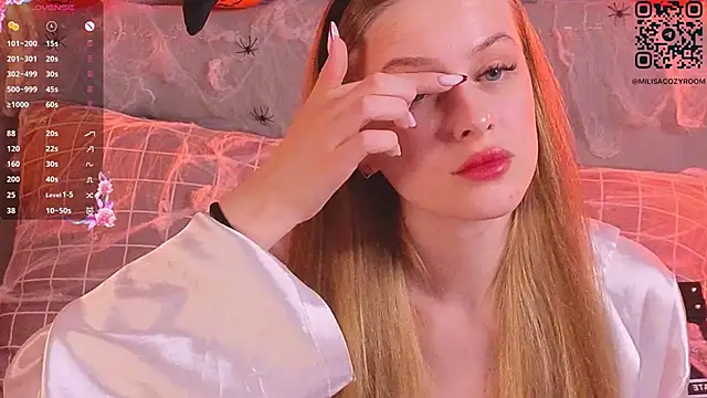 Snapshot of soft_babe chatting on 31, 10, 2025 soft babe online show from 31, 10, 2025