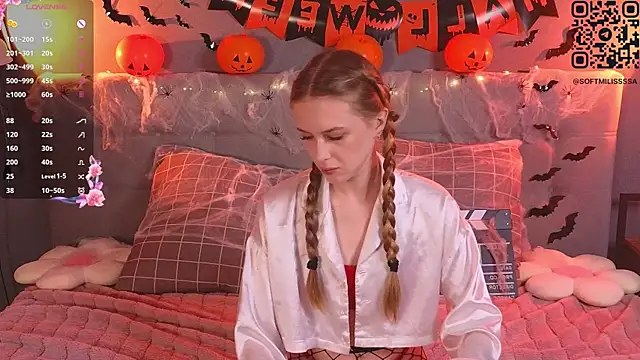 Snapshot of soft_babe chatting on 2, 11, 2025 soft babe online show from 2, 11, 2025