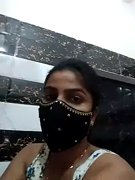 Snapshot of fuungirl38 chatting on 19, 4, 2026 fuungirl38 online show from 19, 4, 2026