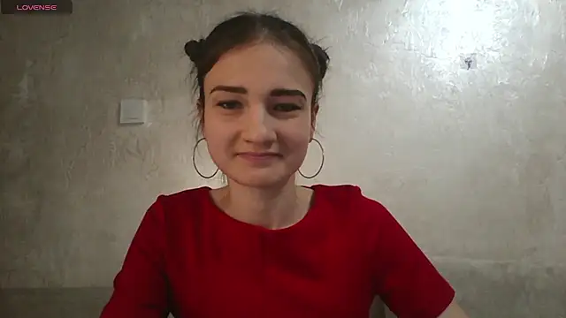 Snapshot of RoyalDessertt chatting on 20, 3, 2025 RoyalDessertt online show from 20, 3, 2025