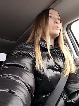 Snapshot of Pussy_Drive03 chatting on 4, 10, 2025 Pussy Drive03 online show from 4, 10, 2025