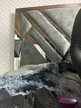 Maggie Geller online show from 15, 2, 2025