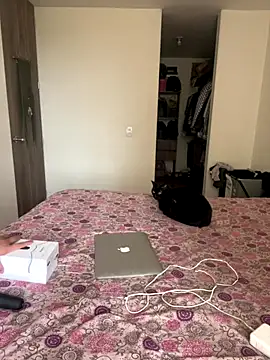 Maggie Geller online show from 19, 9, 2025