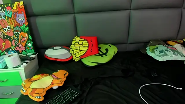 ISAAC CRYSTON online show from 11, 2, 2025